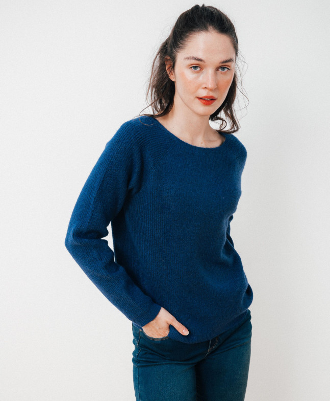 Pull EGLANTINE