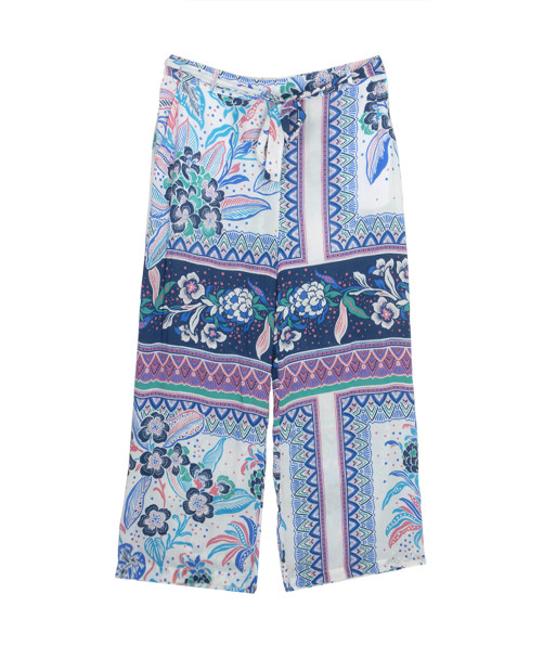 Pantalon PRISCILLA fluide large raccourci imprimé foulard taille élastiquée - Saphir - C'est Beau la Vie Pantalon PRISCILLA fluide large raccourci imprimé foulard taille élastiquée - Saphir - C'est Beau la Vie