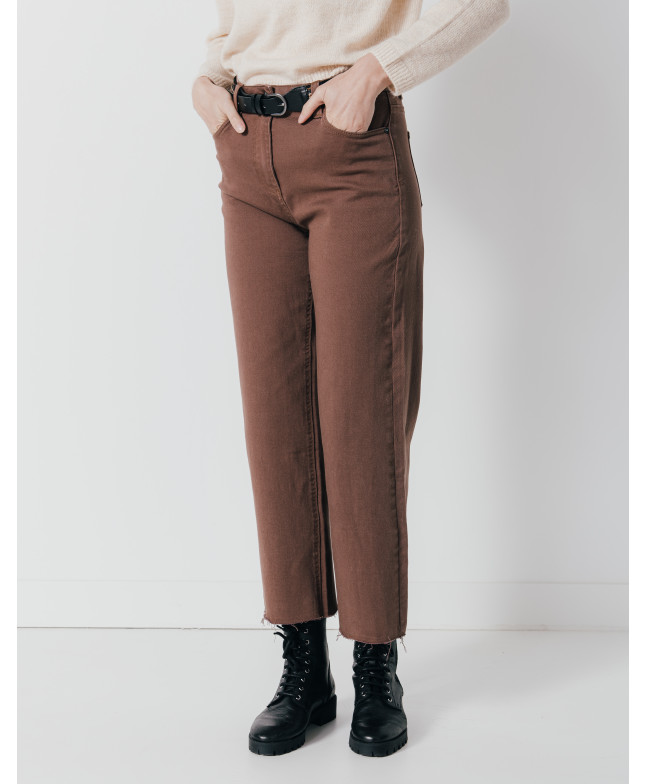 64CB2JE400_027 (1).jpg