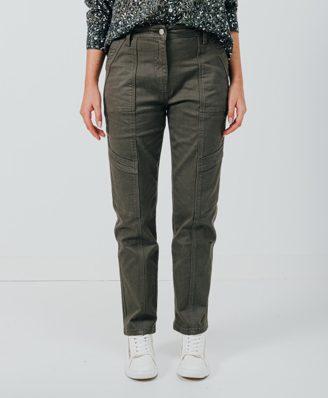 64CB2JE500_076 (2).jpg