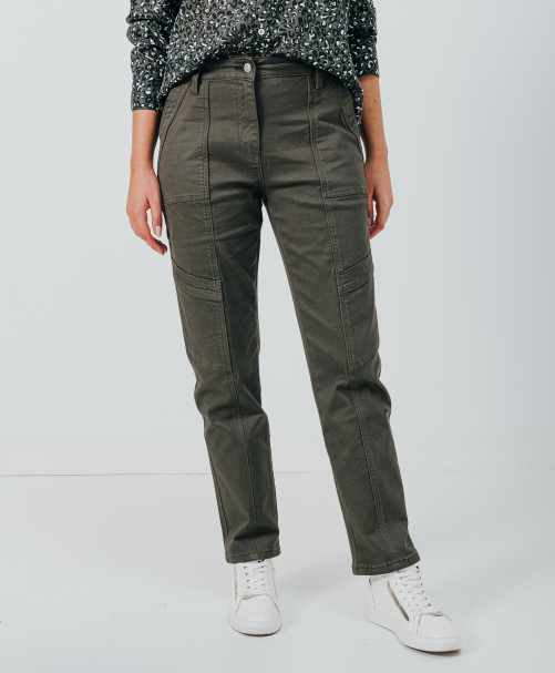 64CB2JE500_076 (3).jpg