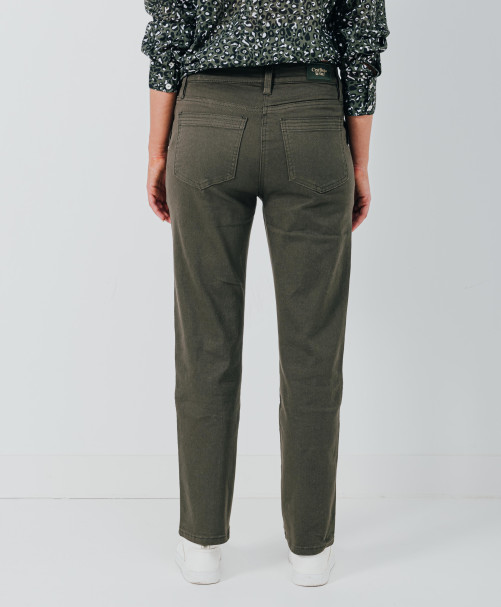 64CB2JE500_076 (5).jpg