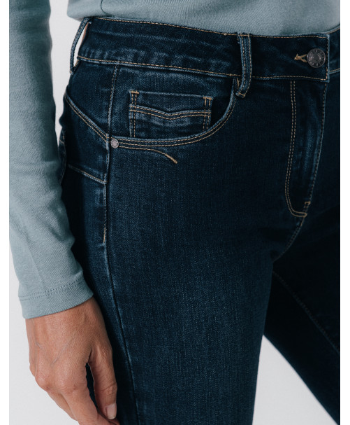 66CB2JE902_001 (3).jpg