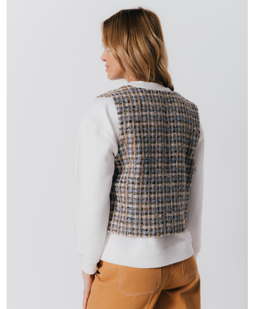 66CB2VE105_003 (3).jpg