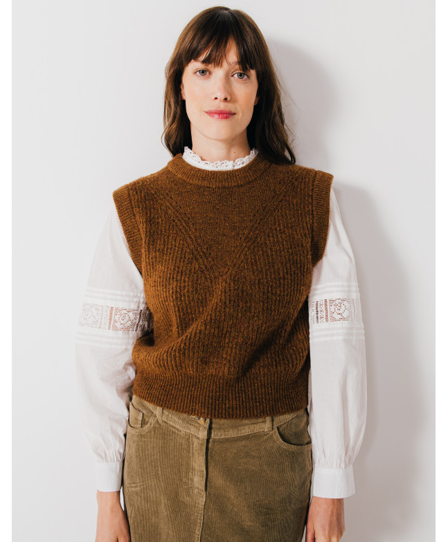 66CB2PU402_026 (1).jpg