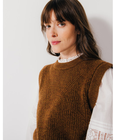 66CB2PU402_026 (2).jpg