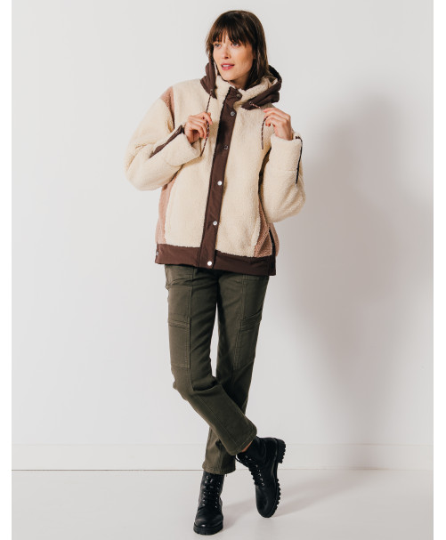 66CB2PB702_115 (5).jpg