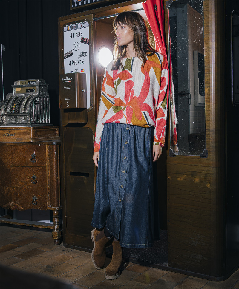 Jupe ALIZEE - Jupe longue en denim fluide bouton cornes dos élastiqué -  Brut - C'est Beau la Vie