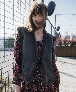 Veste RUBIE - Veste peau lainée sans manches -  Champignon - C'est Beau la Vie