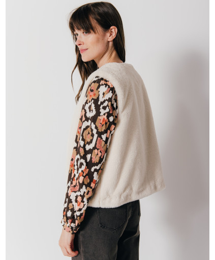 64CB2VE200_115 (3).jpg