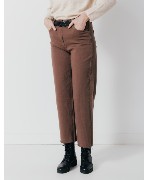 64CB2JE400_027 (1).jpg