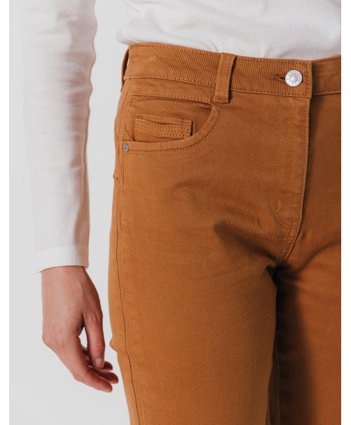 66CB2PS806_026 (2).jpg