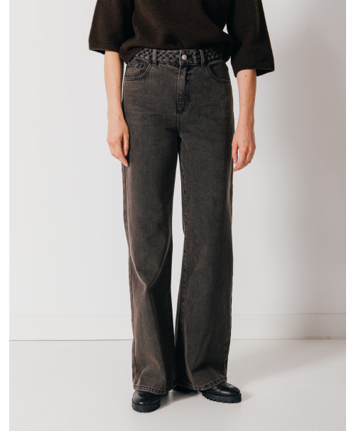 66CB2JE200_028 (3).jpg