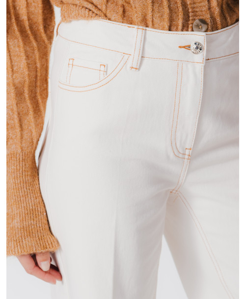 66CB2JE100_115 (3).jpg