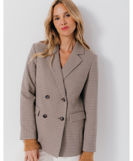 66CB2VE104_029 (2).jpg