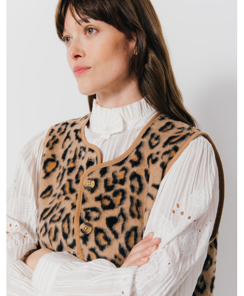 66CB2GI101_029 (2).jpg