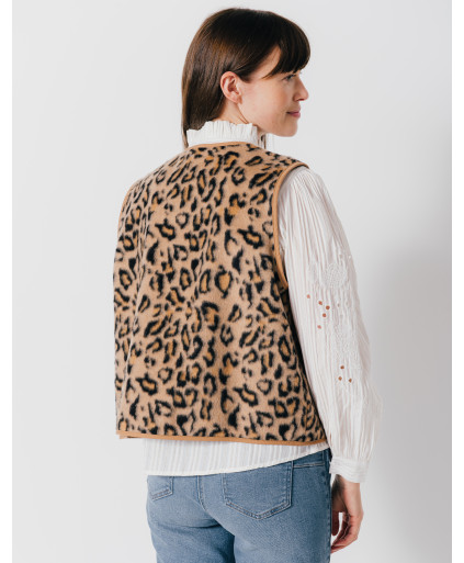 66CB2GI101_029 (3).jpg