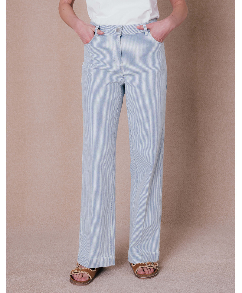 67CB2JE304_061 (1).jpg