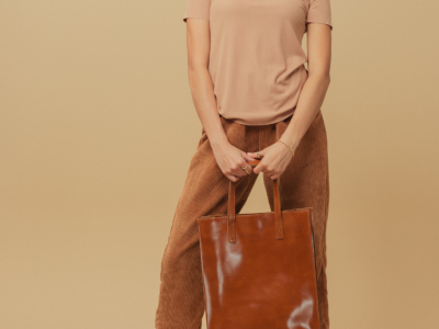 Looks monochromes : idées pour jouer avec une seule couleur cet hiver 