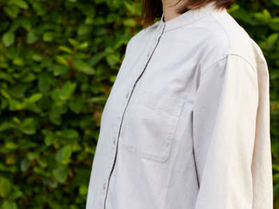 La surchemise : astuces morpho pour la styliser cet hiver 2025-2026