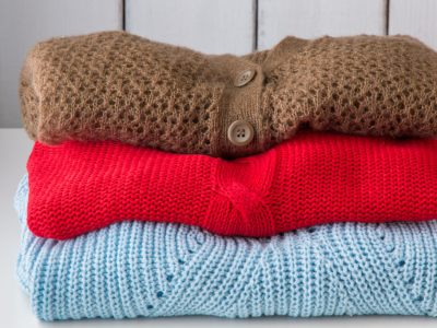 Comment porter les gros pulls sans tasser la silhouette ?