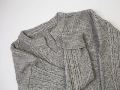 Idées de tenues avec un pull pour le printemps 2026