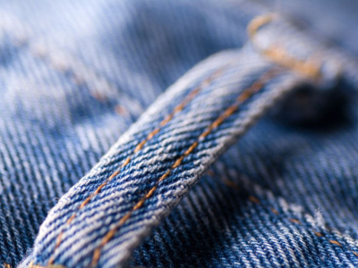 Morphologie en A : quels jeans flatteront vos hanches ?